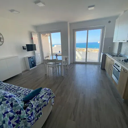 Fronte Mare Apartament *
